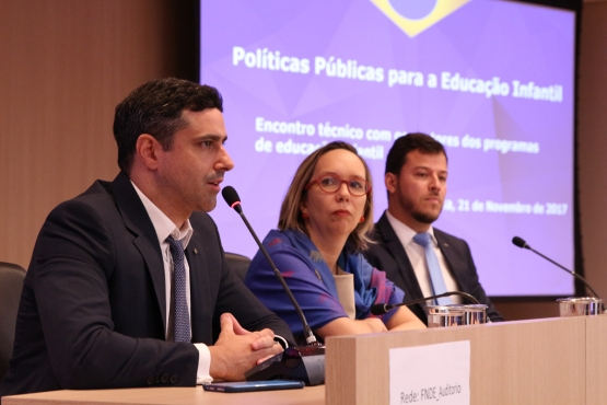 Pela primeira vez, MEC e FNDE convocam municípios que têm mais de R$ 100 mil em conta, destinados à educação infantil, sem execução