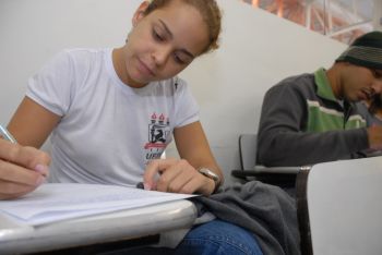 Fies prorroga validade de documentos por conta da greve dos bancários