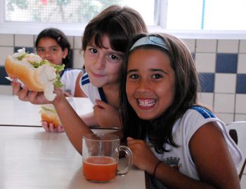 Alimentação escolar busca parcerias
