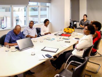 Comitiva de Moçambique aprofunda conhecimentos sobre programa brasileiro de alimentação escolar