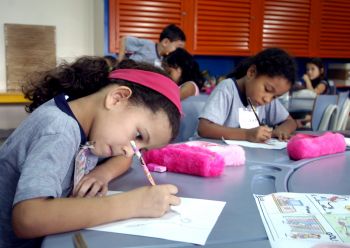 FNDE libera R$ 350 milhões do Programa Dinheiro Direto na Escola