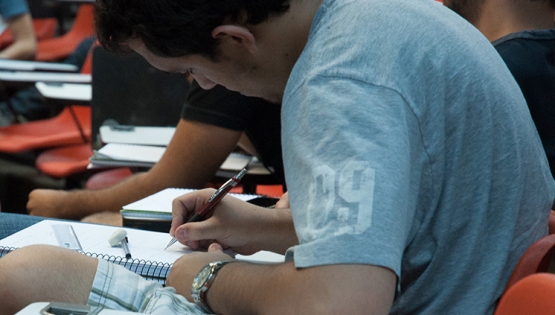 MEC libera R$ 1,47 bilhão para o Fies e contempla mais de 1 milhão de estudantes