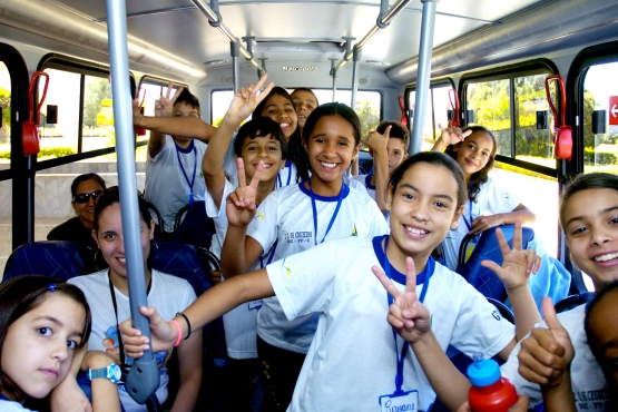 FNDE repassa R$ 489 milhões para alimentação e transporte escolar