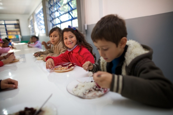 FNDE repassa parcela extra da alimentação escolar no valor de R$ 394 milhões