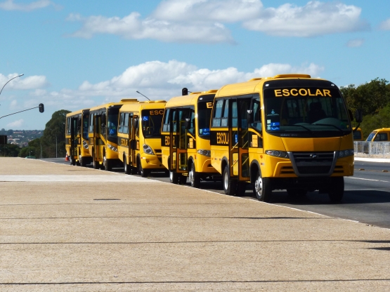 FNDE abre consulta pública para definir especificações de novos ônibus escolares